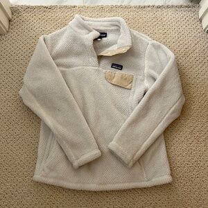 Patagonia white fleece size M
